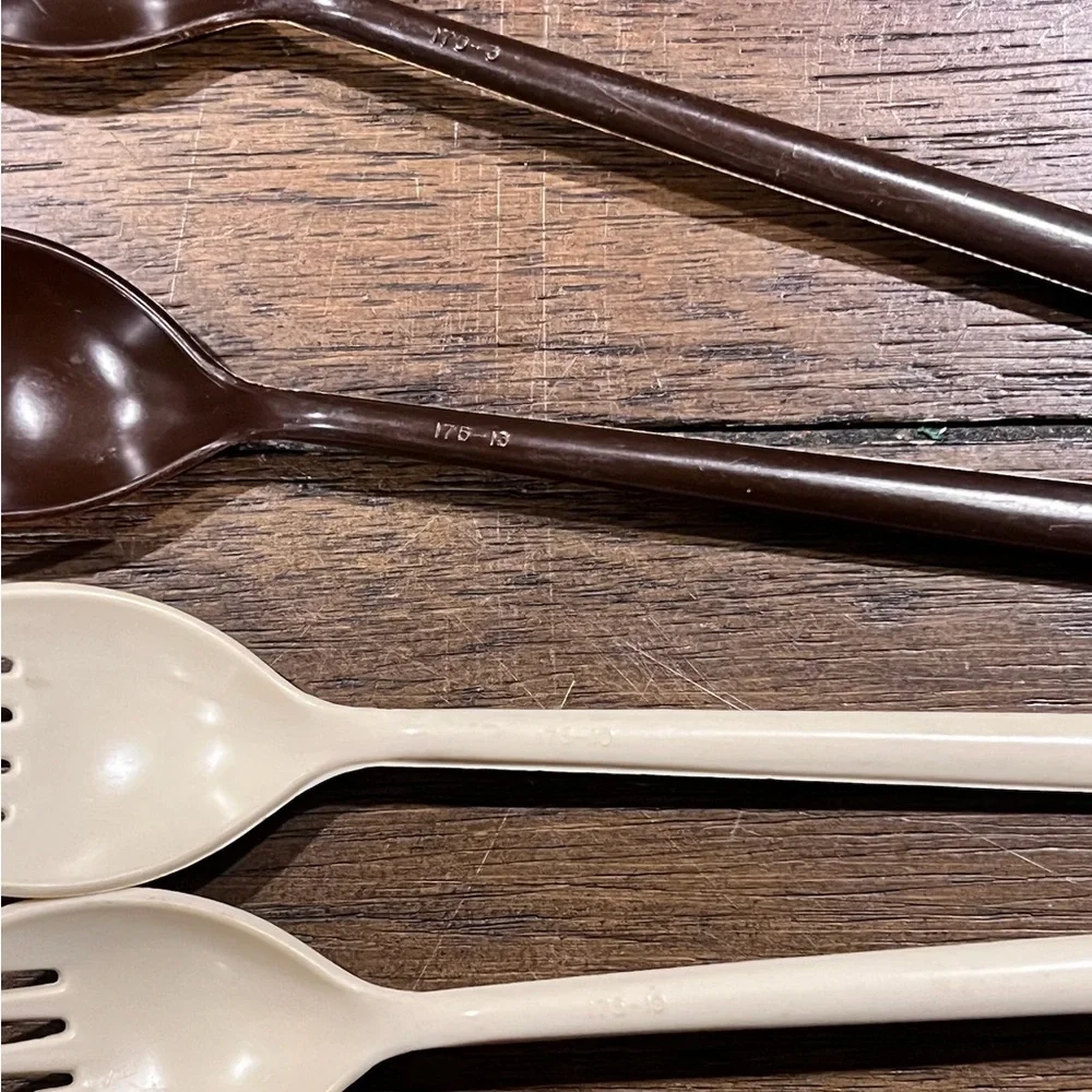 Vintage Tupperware #175 Sporks Set of 4 Brown Almond Camping Utensils MCM